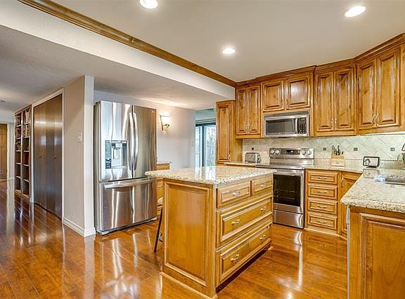 5th image of 4400 Campion Ln