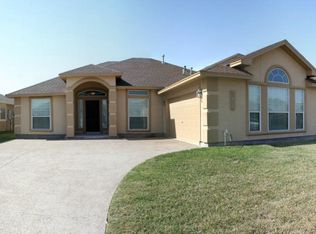 7405 Brush Creek Dr, Corpus Christi, TX 78414