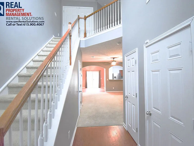 1308 Crown Point Pl — Photo 2