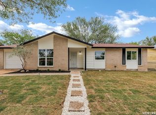 137 Stapleton St, San Antonio, TX 78227