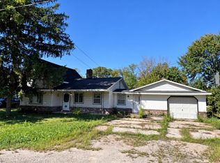206 S Quarterline St, Ashley, MI 48806