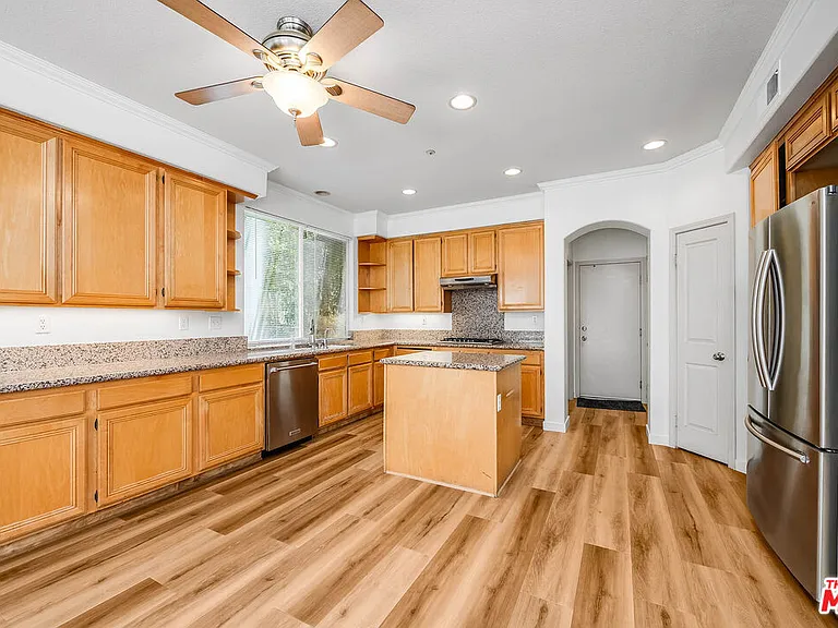 10645 Chiquita St — Photo 14