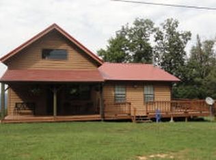 21 Salus Hwy, Ozone, AR 72854