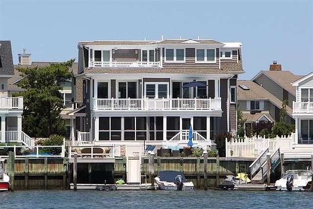 2nd image of 19 Pelican Dr S