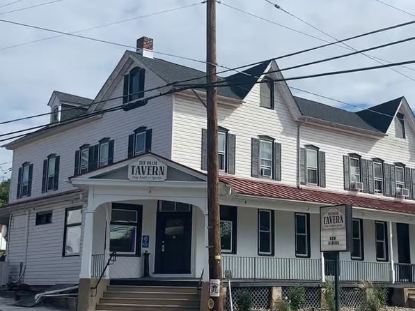 799 Gravel Pike #1