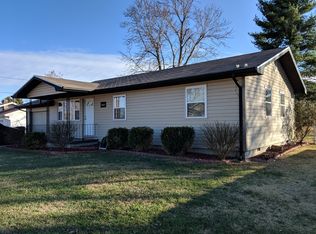 1002 E Lark St, Ozark, MO 65721