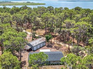 7374 Circle Dr, Lady Lake, FL 32159