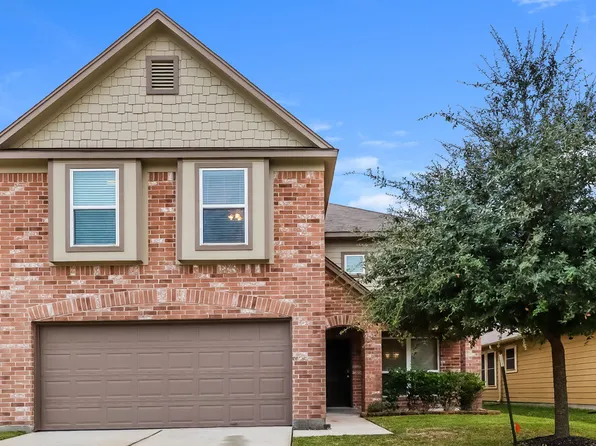 9952 Swallow Dr, Conroe, TX 77385