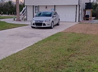 2380 8th Ave, Saint James City, FL 33956