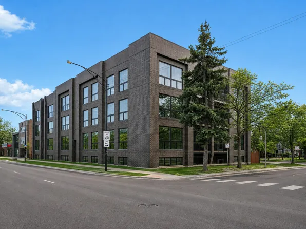 5830 N Lincoln Ave #2S, Chicago, IL 60659