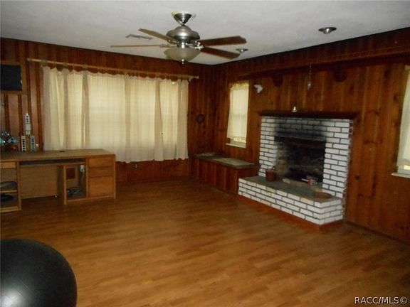 4th image of 1135 SW Shorewood Dr