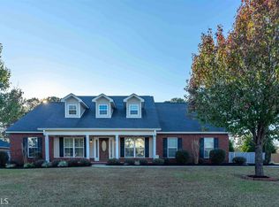 225 Hathersage Dr, Kathleen, GA
