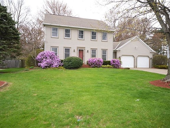 2nd image of 5745 Heritage Ave