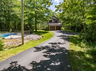 111 Back Cove Dr, Turner, ME 04282