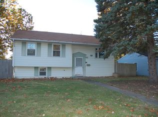 1827 S 32nd St, Decatur, IL 62521