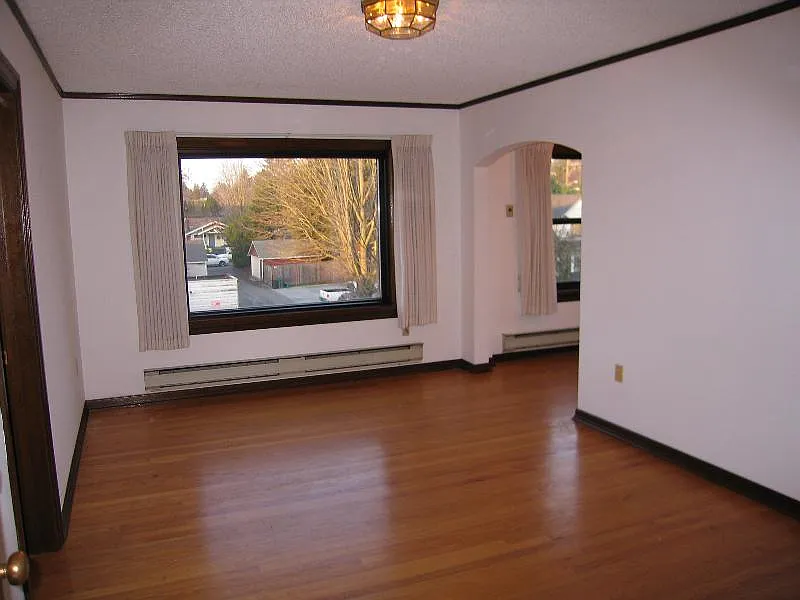 1 bed, 850 sqft, $1,595 — Photo 3