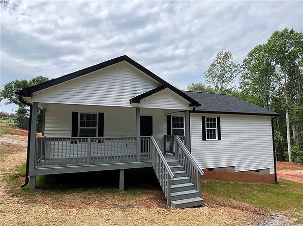 (undisclosed Address)