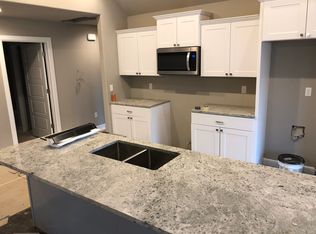 8105 N 74th Ave E, Owasso, OK 74055