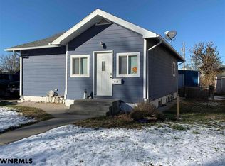 810 R St, Gering, NE 69341