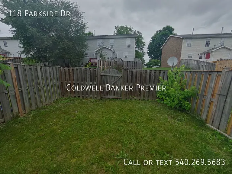 118 Parkside Dr — Photo 10