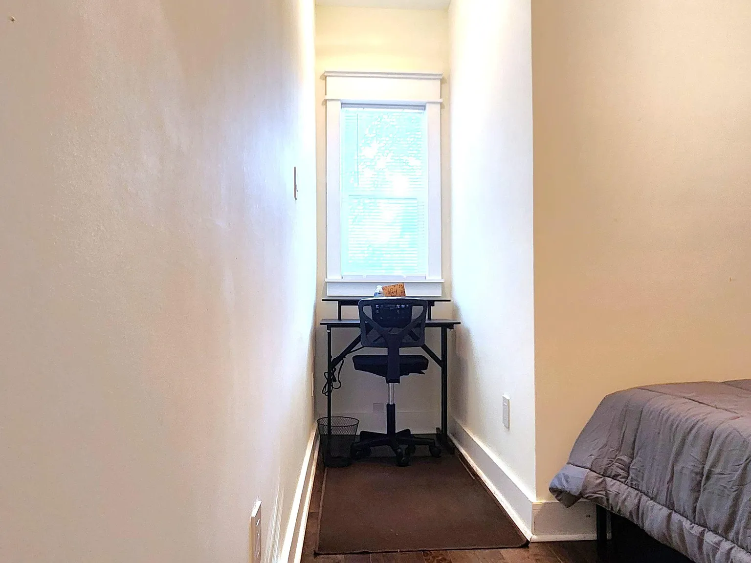 4 bed, 2.5 bath, 1705 sqft, $784 — Photo 3