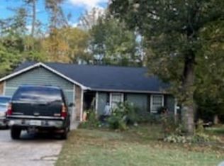 4943 Cold Springs Dr NW, Lilburn, GA 30047