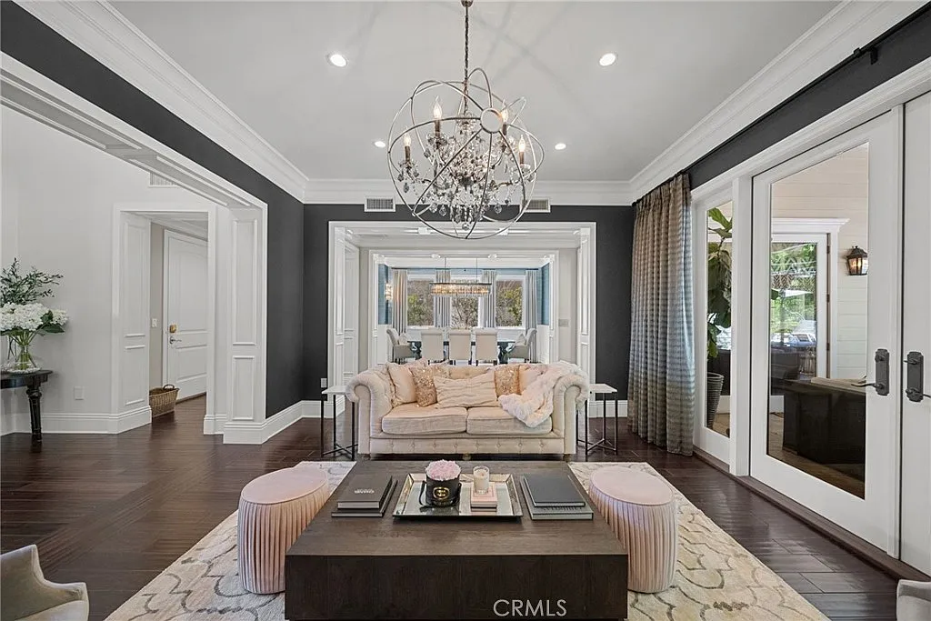5 bed, 5.5 bath, 3971 sqft, $17,500 — Photo 4