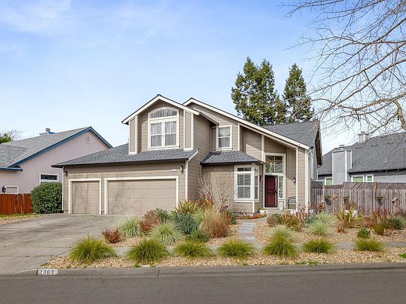 2nd image of 2363 Red Oak Drive