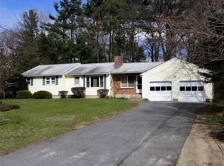 30 Beach Point Rd, Lancaster, MA 01523