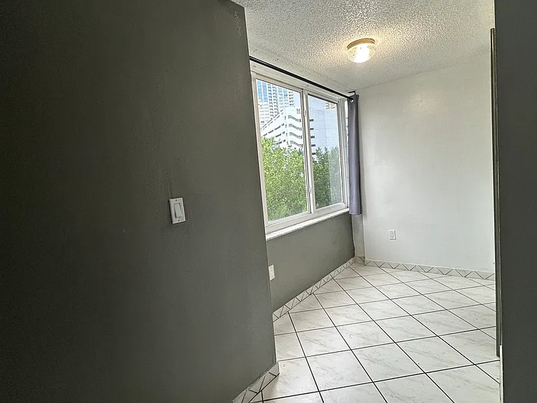 251 180th Dr #210 — Photo 31