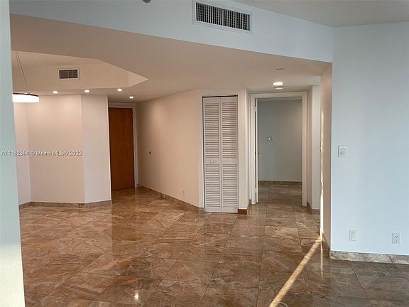 5th image of 3600 Yacht Club Dr APT 1602