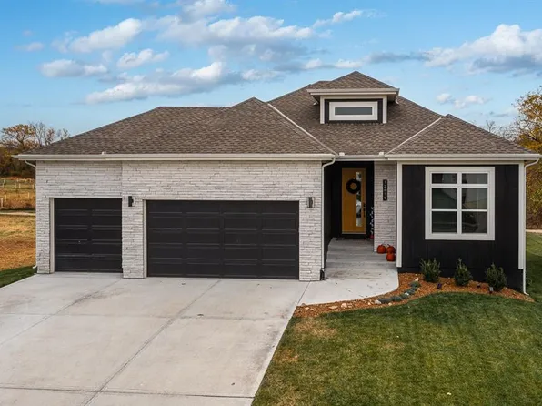 12619 Farrow Ave, Kansas City, KS 66109