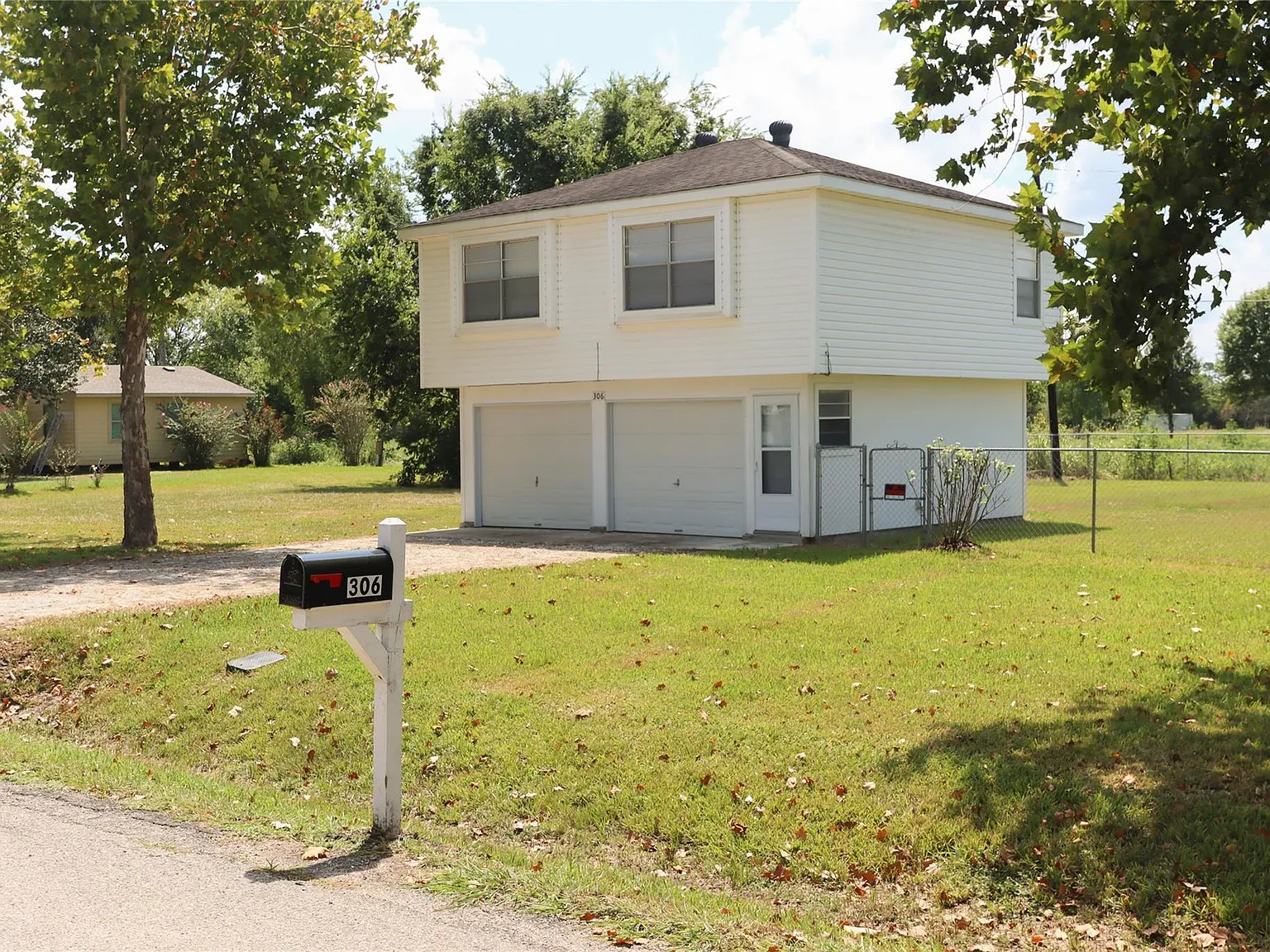 1 bed, 1.0 bath, 600 sqft, $1,100 — Photo 3