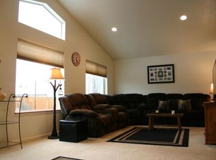 770 E 17th St, Rifle, CO 81650