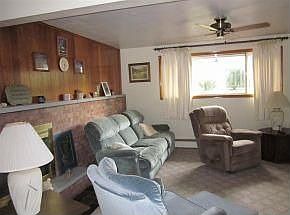 5th image of 408 E Benita Blvd