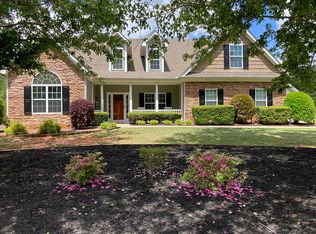 118 Willow Bend Cir, Senoia, GA 30276