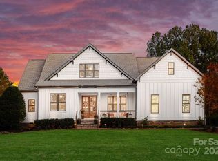 117 Yellow Jacket Cir, Mooresville, NC 28117