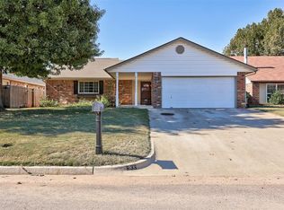 633 Westridge Ct, Yukon, OK 73099
