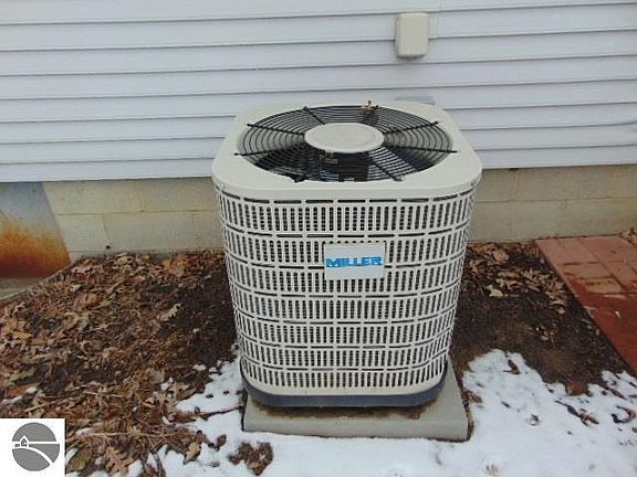4th image of 600 Norton Gibbs Dr