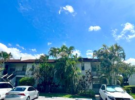 21535 Cypress Hammock Dr, Boca Raton, FL