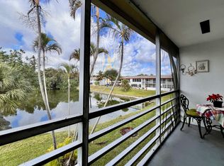 250 Northampton St #M, West Palm Beach, FL 33417
