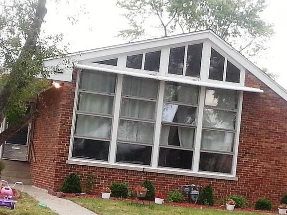 3rd image of 7423 Keeler Ave