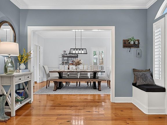 5th image of 2302 Hollowbrook Ln
