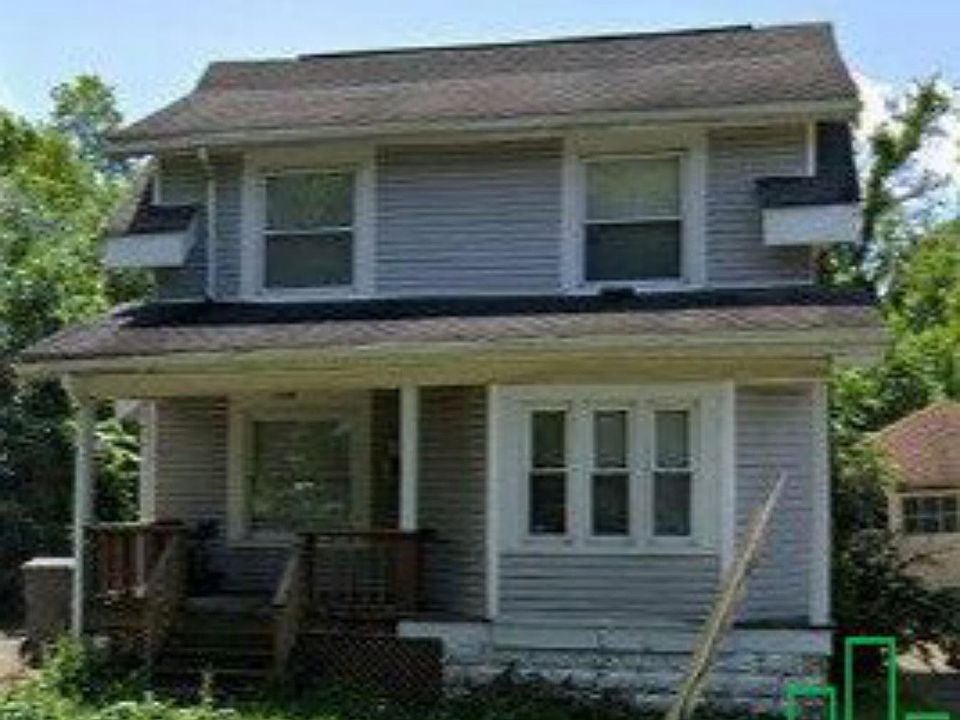 1st image of 629 W Warren Ave