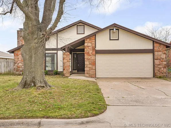 2940 W 66th St, Tulsa, OK 74132