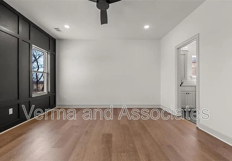 1050 Whistler St — Photo 10