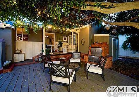 3rd image of 3951 Ingraham St