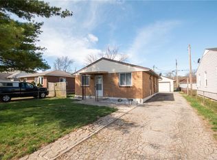 4709 Wire Dr, Dayton, OH 45414