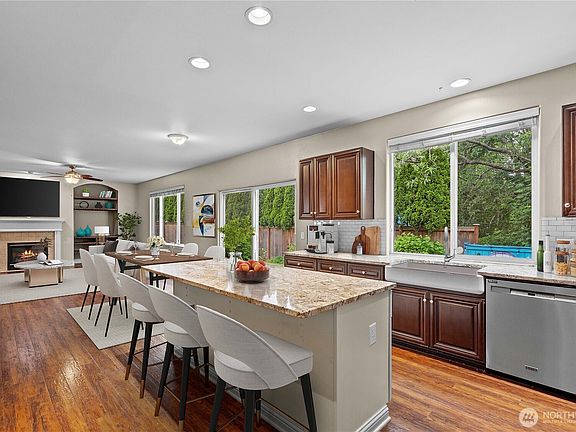 4th image of 22618 SE 280th Place