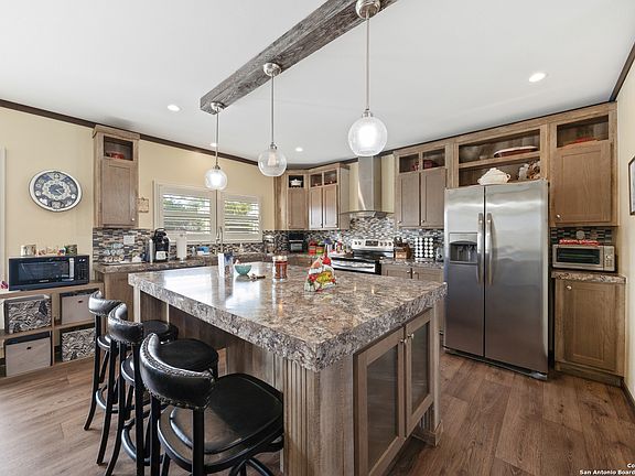 5th image of 504 Private Road 1523